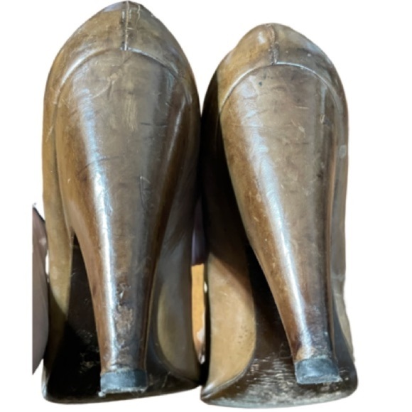 Miu Miu Brown Leather Pumps - Picture 5 of 6